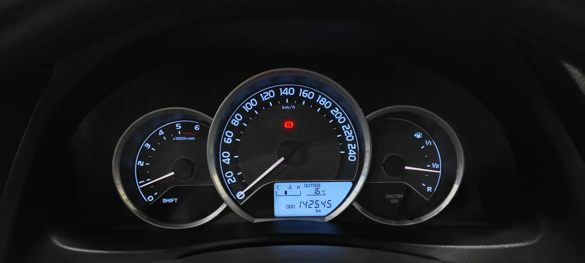 Toyota Auris 1.4 D-4D Com. +P.Techno+P.Sport 29