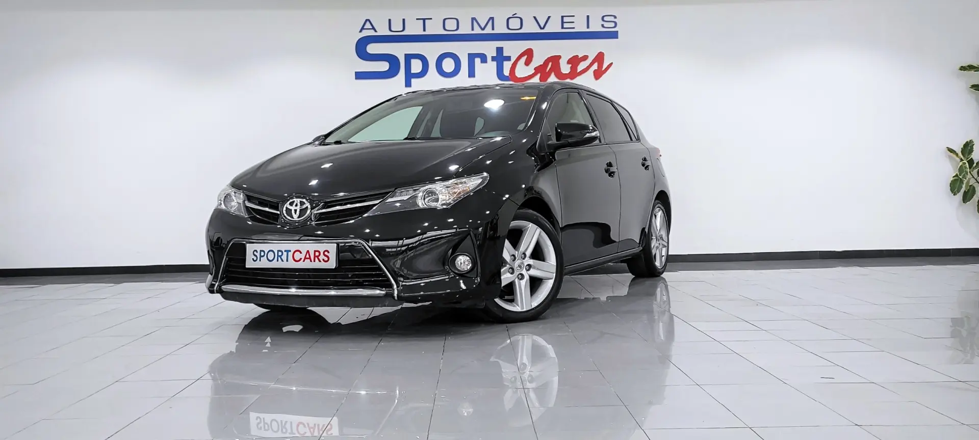 Toyota Auris 1.4 D-4D Com. +P.Techno+P.Sport 11