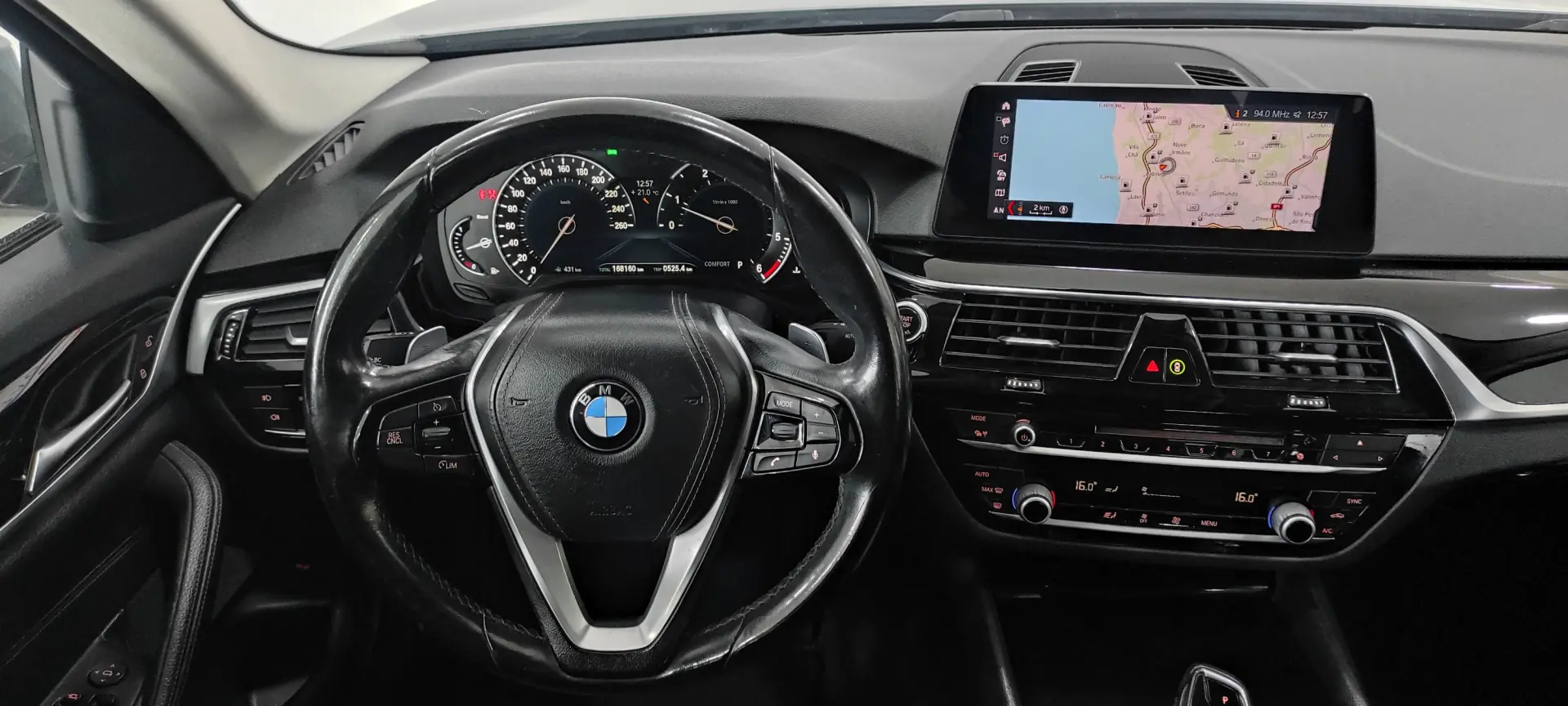 BMW 520 d Line Sport Auto 25