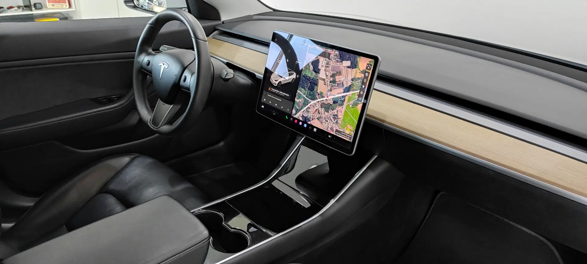 Tesla Model 3 Long Range AWD Dual Motor 24