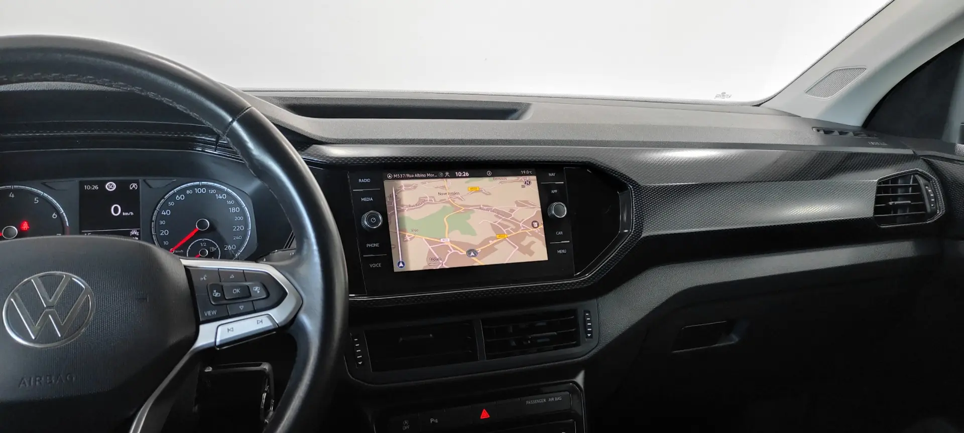 Volkswagen T-Cross 1.0 TSI Urban 27