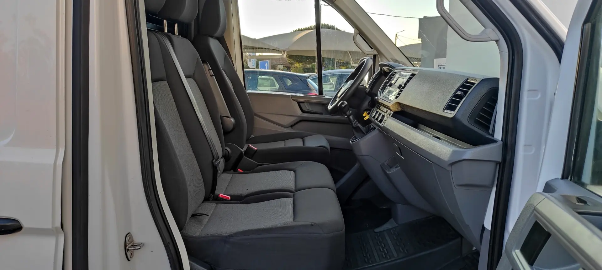 Volkswagen Crafter 35 2.0 TDI L3H3 Net Extra AC 23