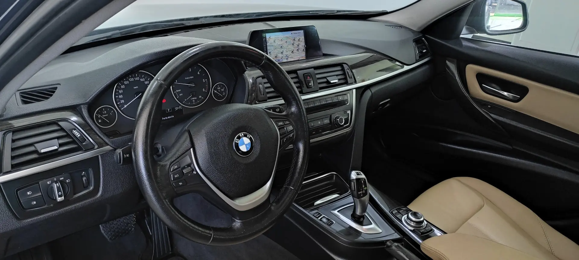 BMW 318 d Auto Line Luxury 5