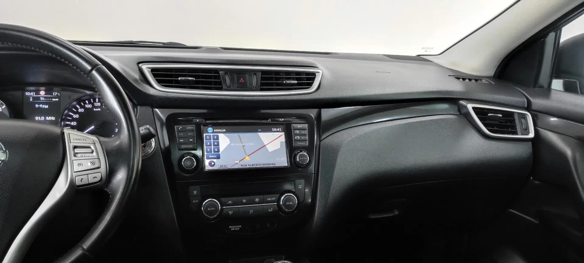 Nissan Qashqai 1.5 dCi Tekna Premium 17 129g 26