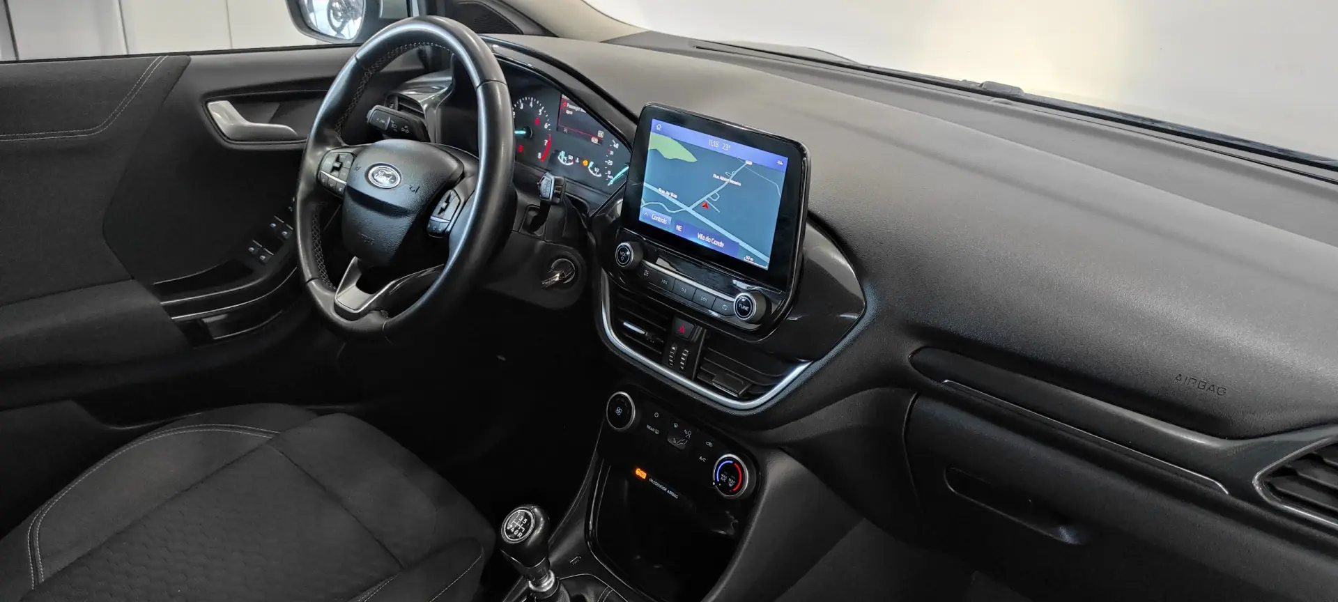 Ford Puma 1.0 EcoBoost MHEV Titanium Design 7