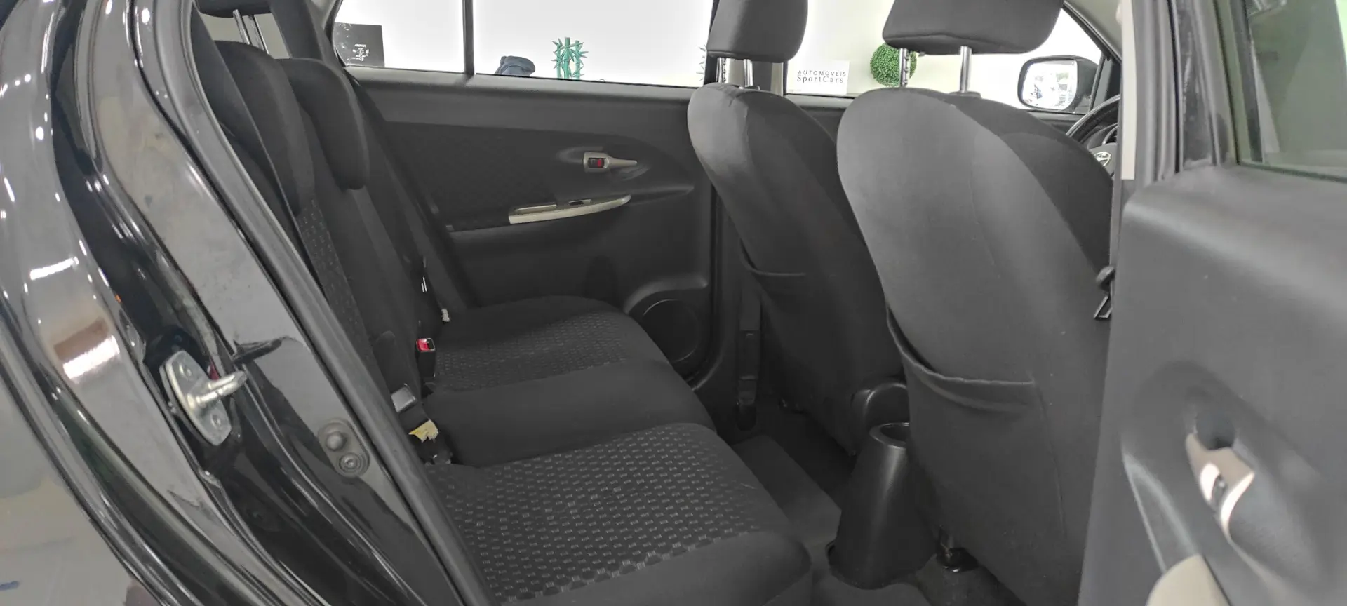 Toyota Urban Cruiser Outro 20