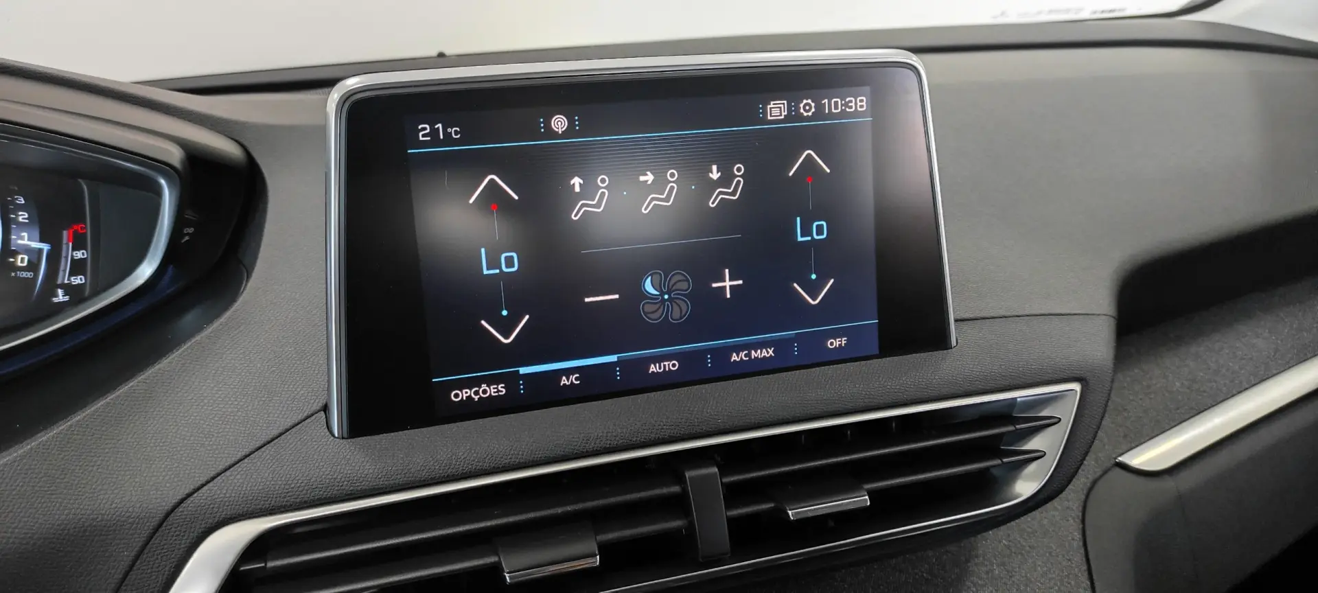 Peugeot 3008 1.6 BlueHDi GT Line EAT6 34