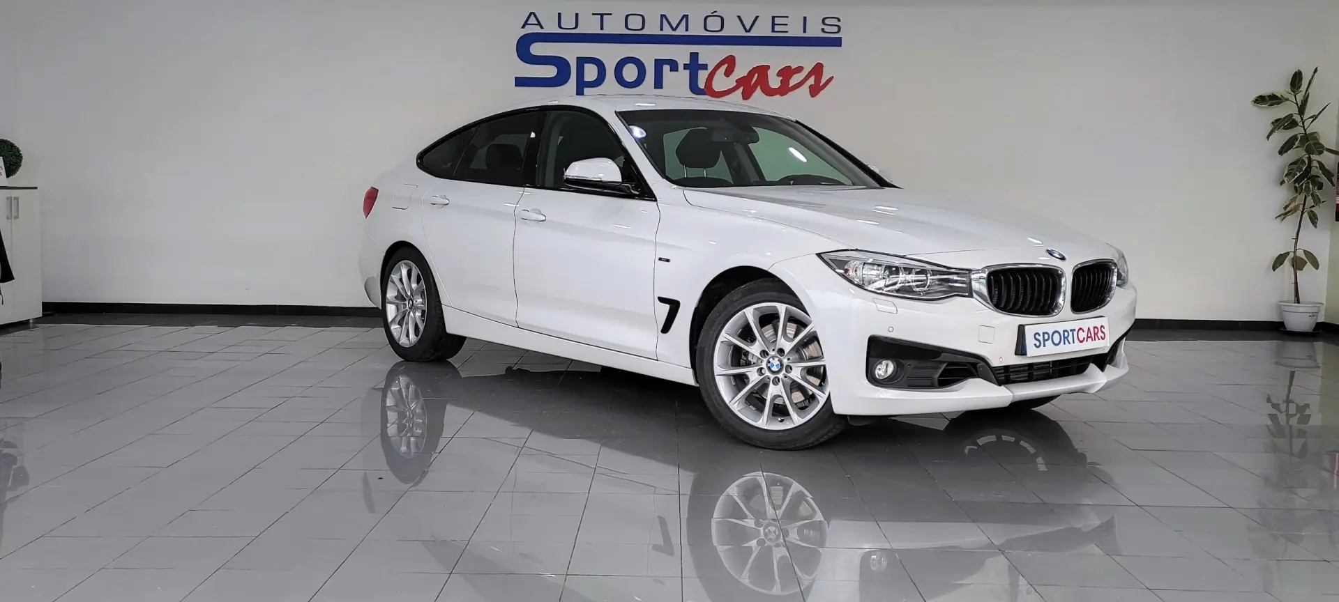 BMW 328 i xDrive Line Sport Auto 13