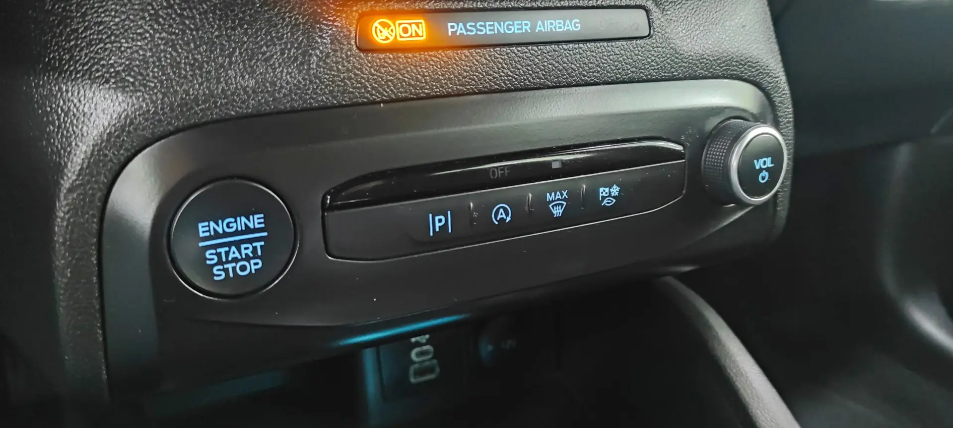 Ford Focus 1.0 EcoBoost MHEV ST-Line 32