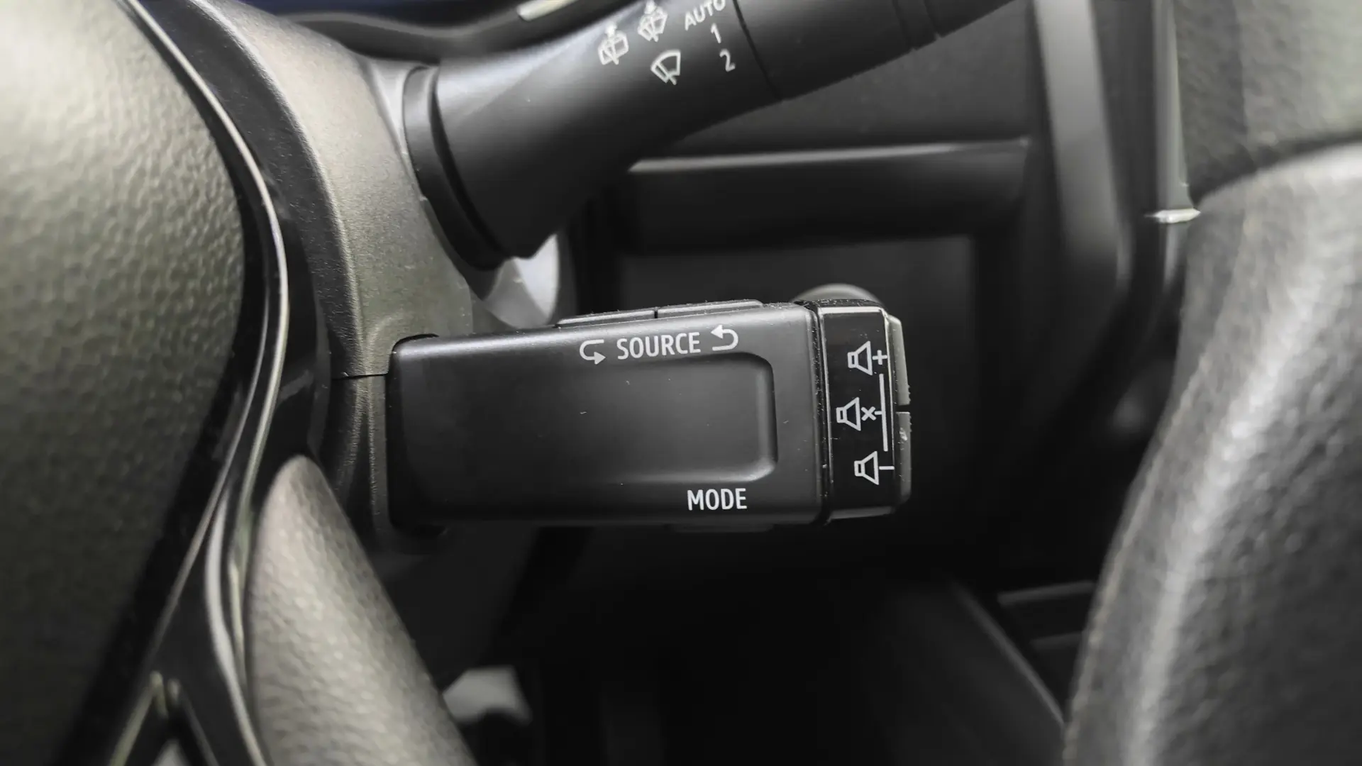 Renault Zoe (c/ Bateria) Intens 50 38
