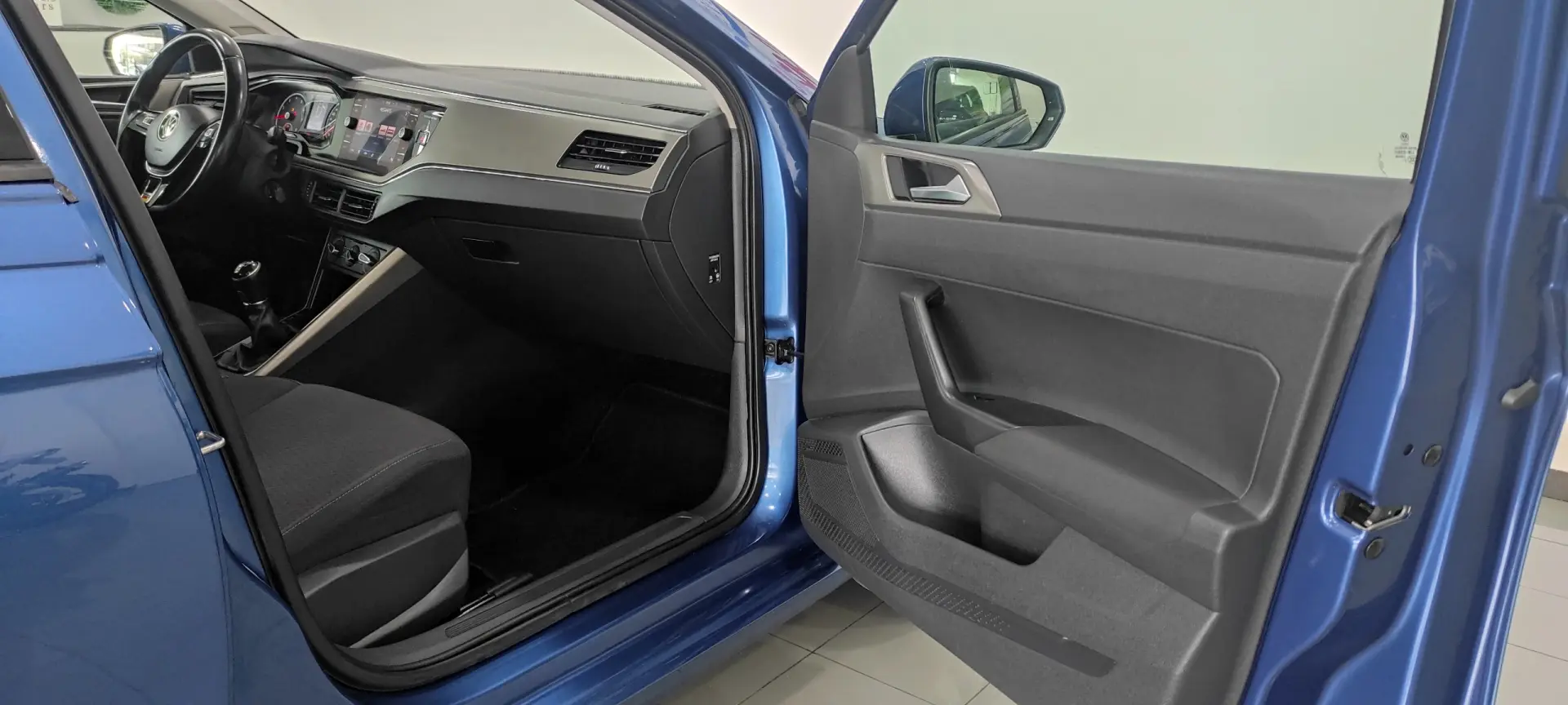 Volkswagen Polo 1.0 TSI Comfortline 21