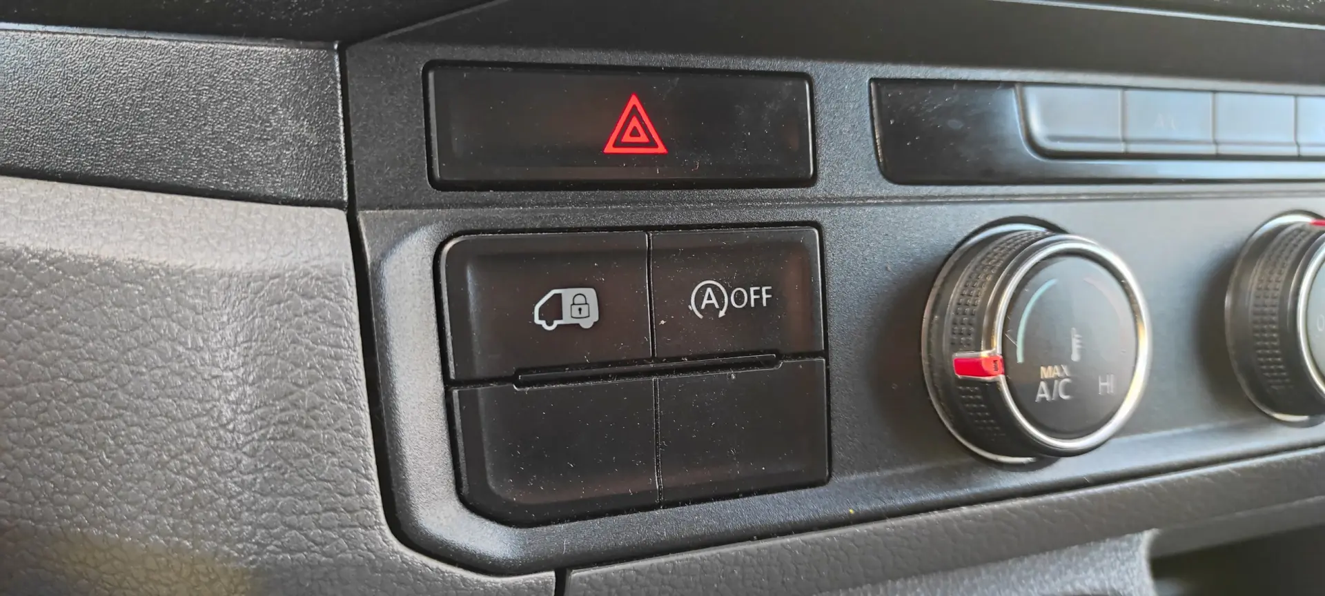 Volkswagen Crafter 35 2.0 TDI L3H3 Net Extra AC 32