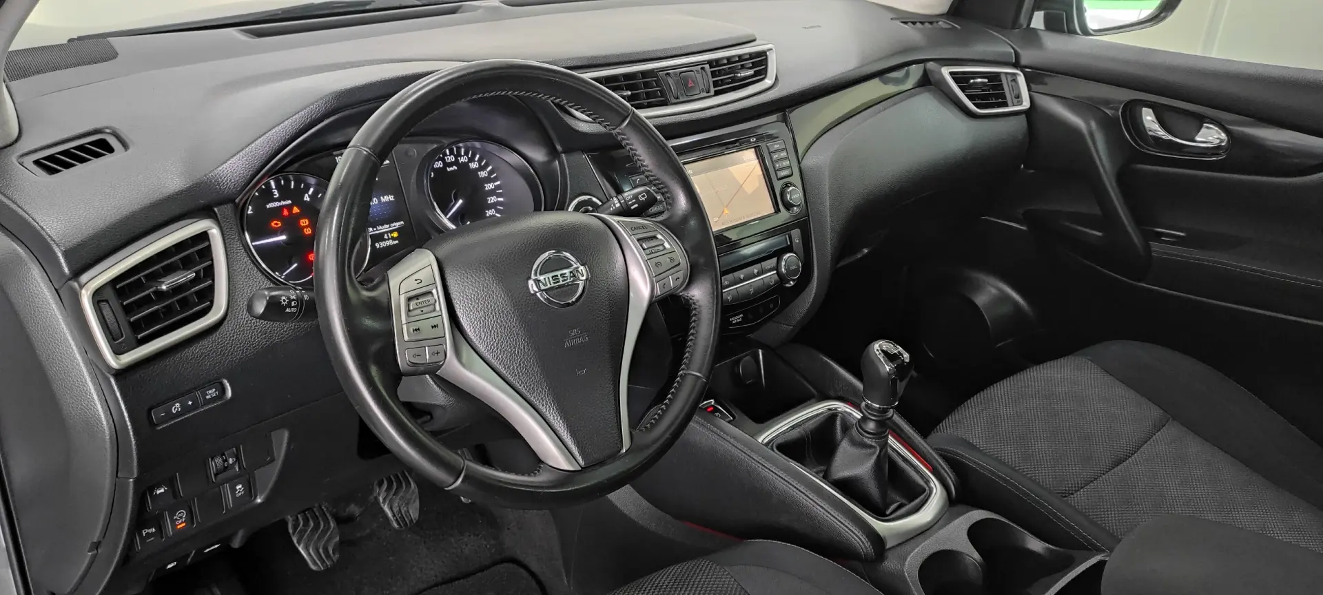 Nissan Qashqai 1.5 dCi Tekna Premium 17 129g 17