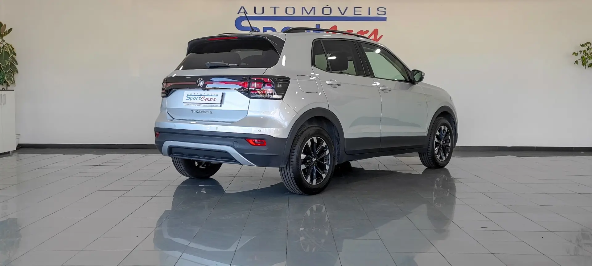 Volkswagen T-Cross 1.0 TSI Urban 2