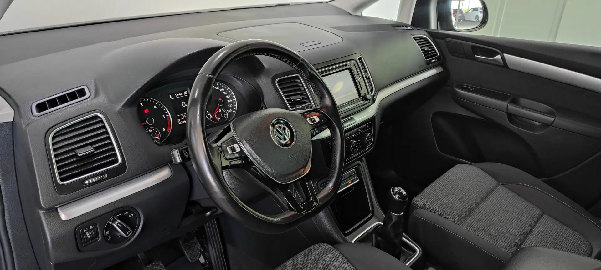 Volkswagen Sharan 2.0 TDI Trendline 5