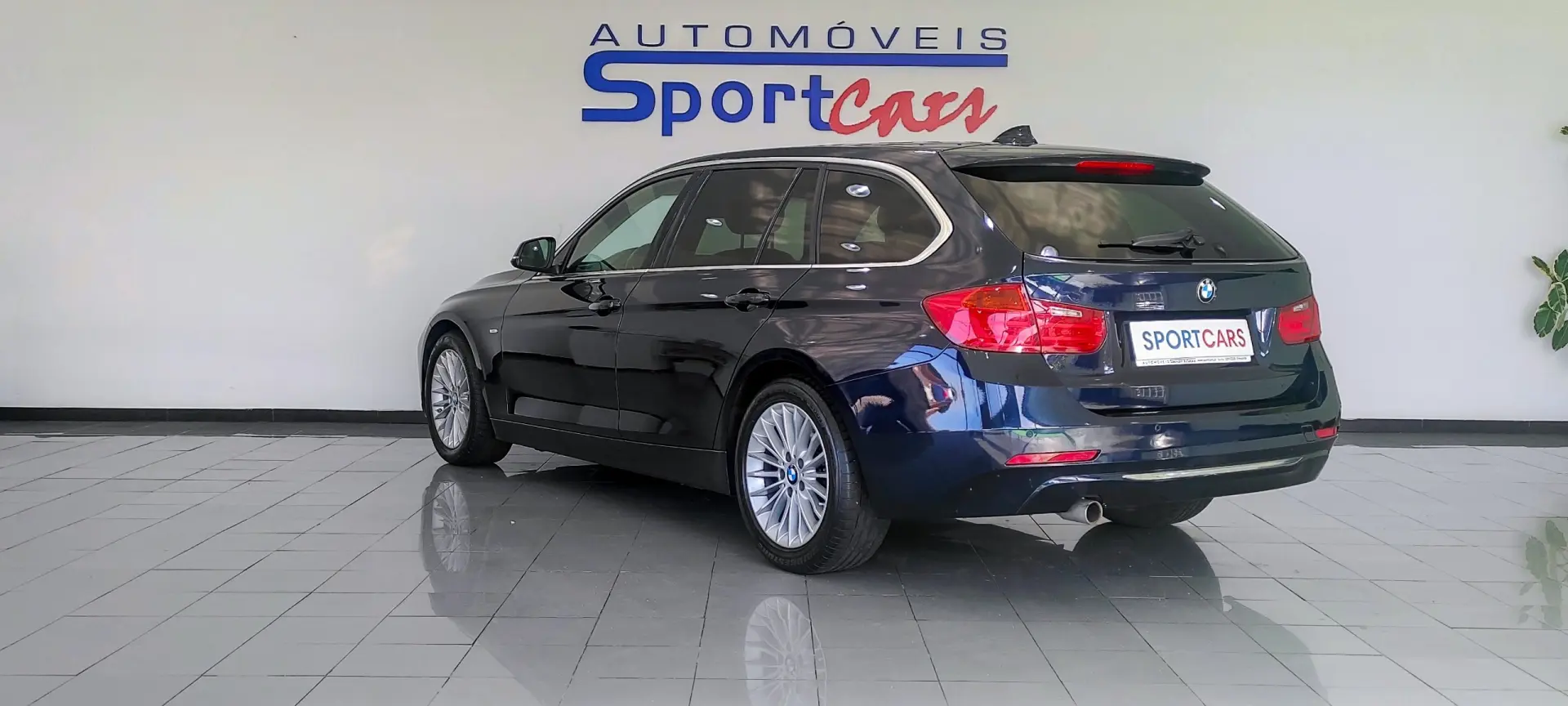 BMW 318 d Auto Line Luxury 14