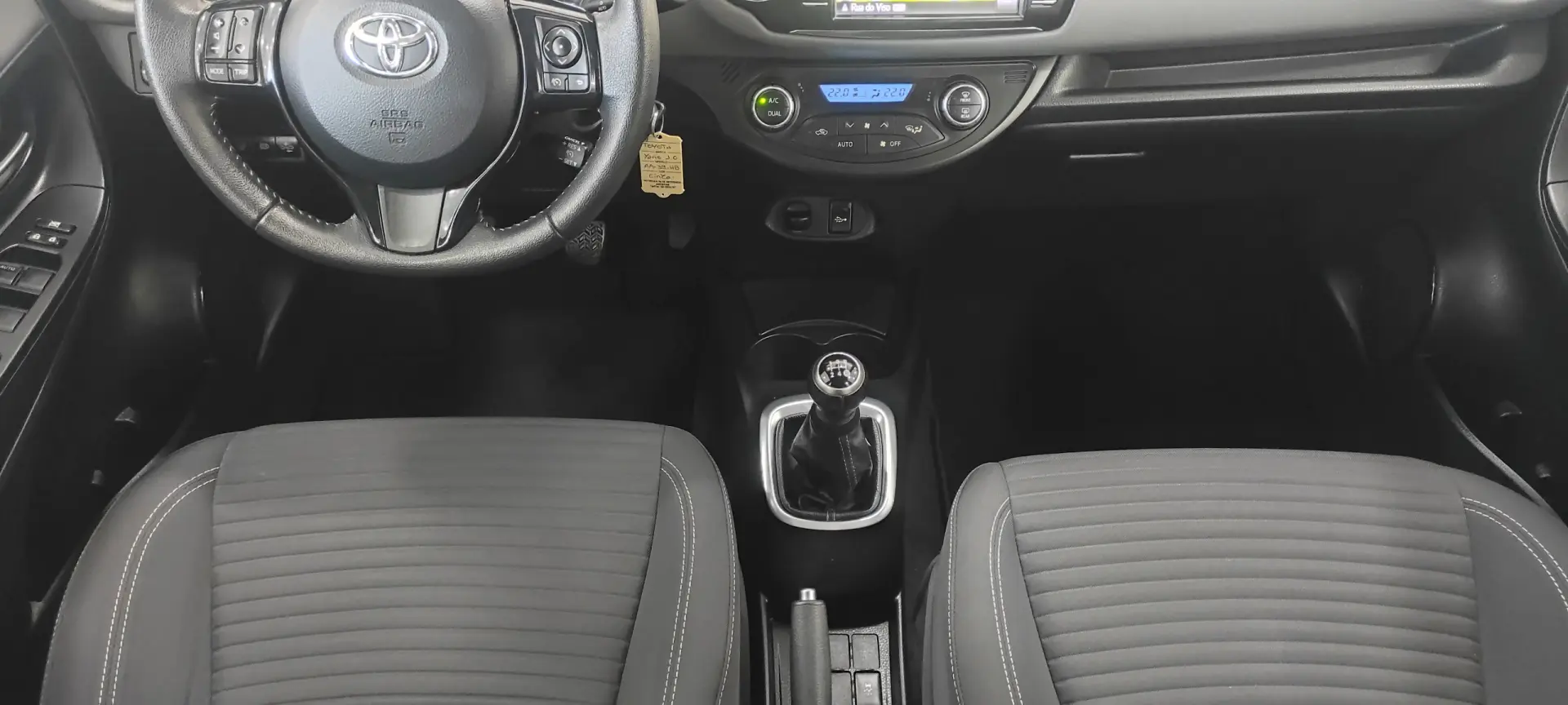 Toyota Yaris 1.0 VVT-i Comfort 33