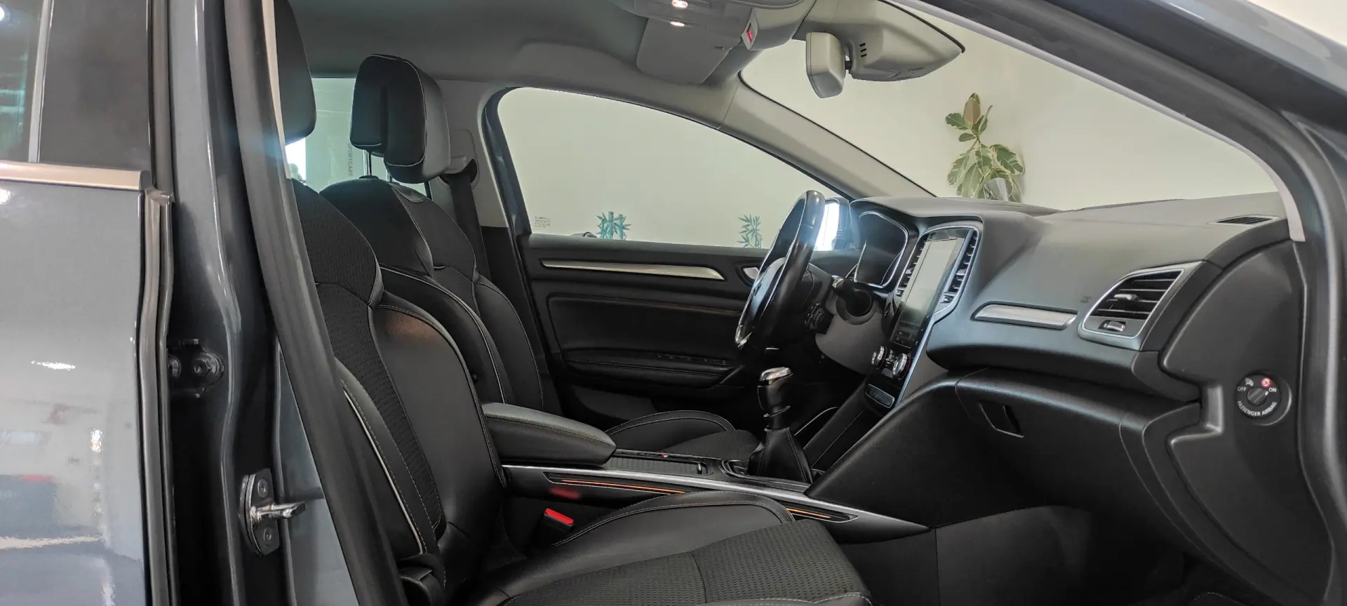 Renault Mégane Sport Tourer 1.5 Blue dCi Bose Edition 23