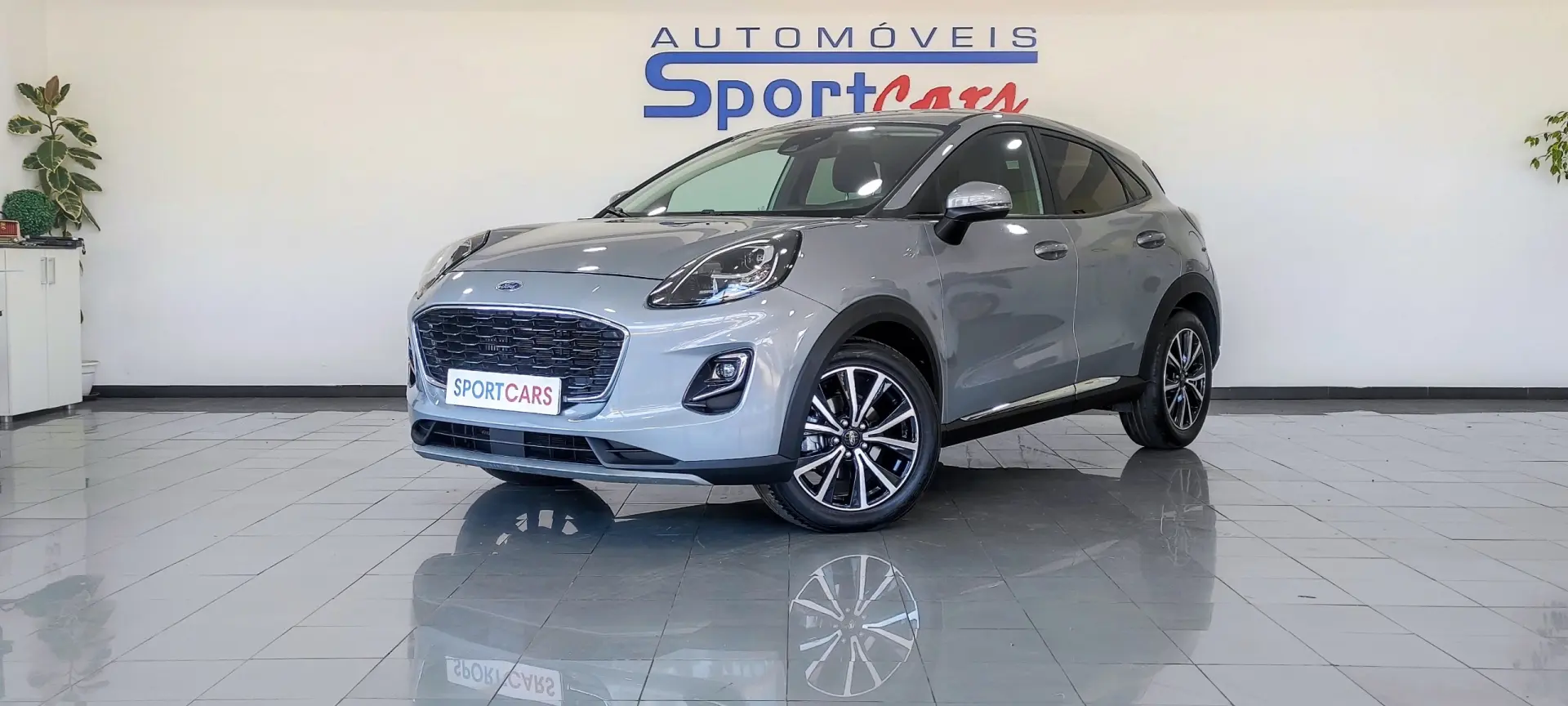Ford Puma 1.0 EcoBoost MHEV Titanium Design 1
