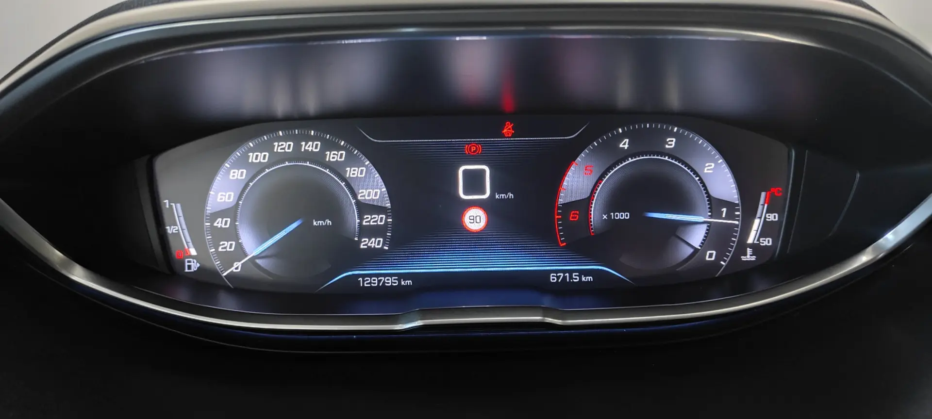 Peugeot 3008 1.5 BlueHDi Active 36