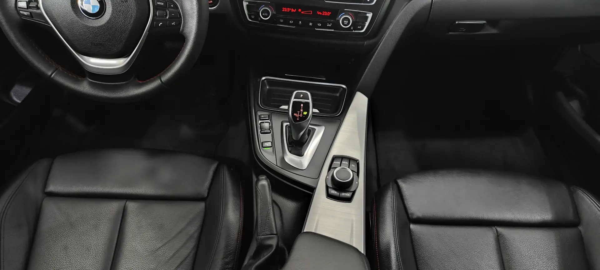 BMW 328 i xDrive Line Sport Auto 41