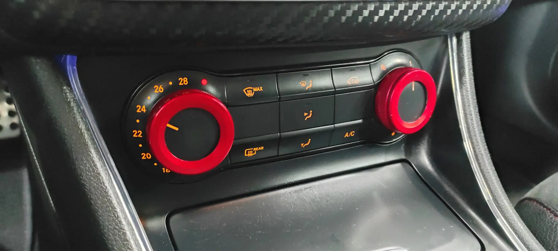 Mercedes-Benz A 180 CDi BE AMG Line 34