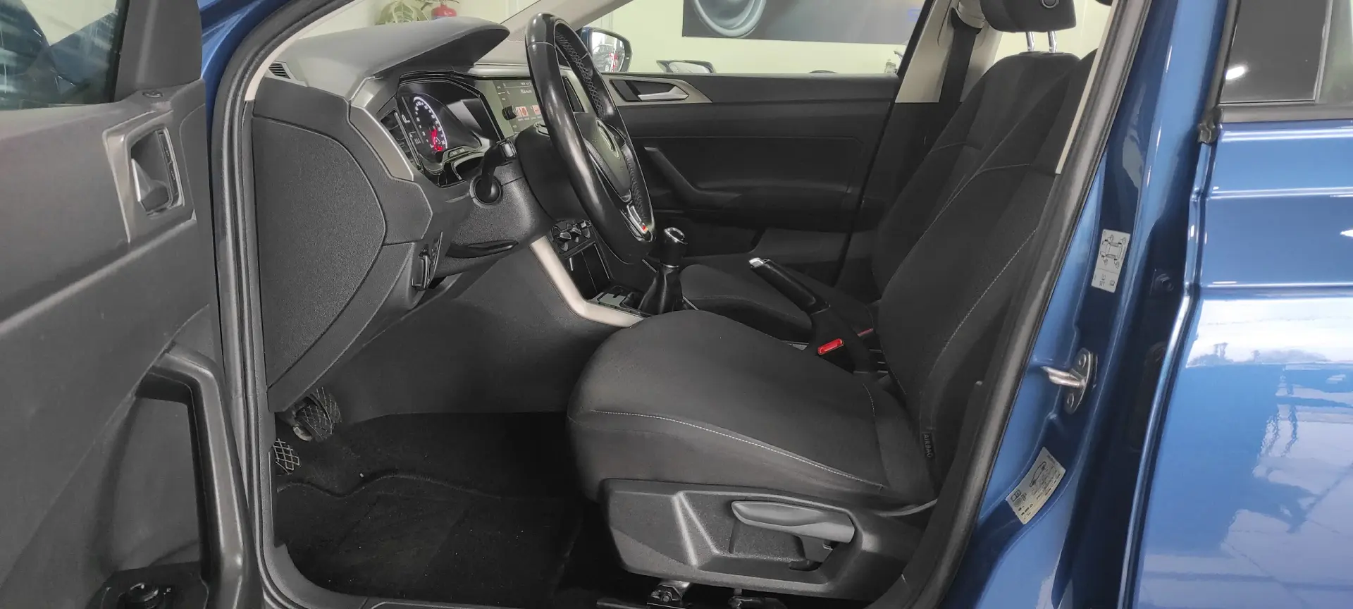 Volkswagen Polo 1.0 TSI Comfortline 16