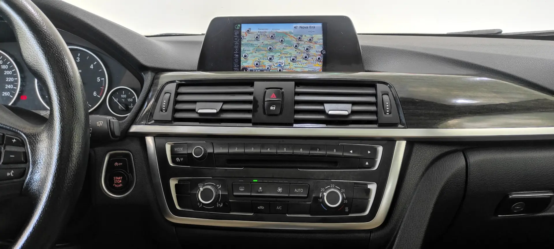 BMW 318 d Auto Line Luxury 31