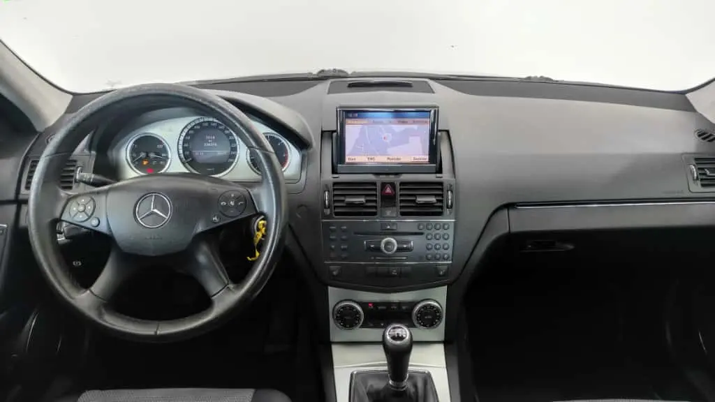 Mercedes-Benz C 250 CDI Classic BlueEfficiency 8