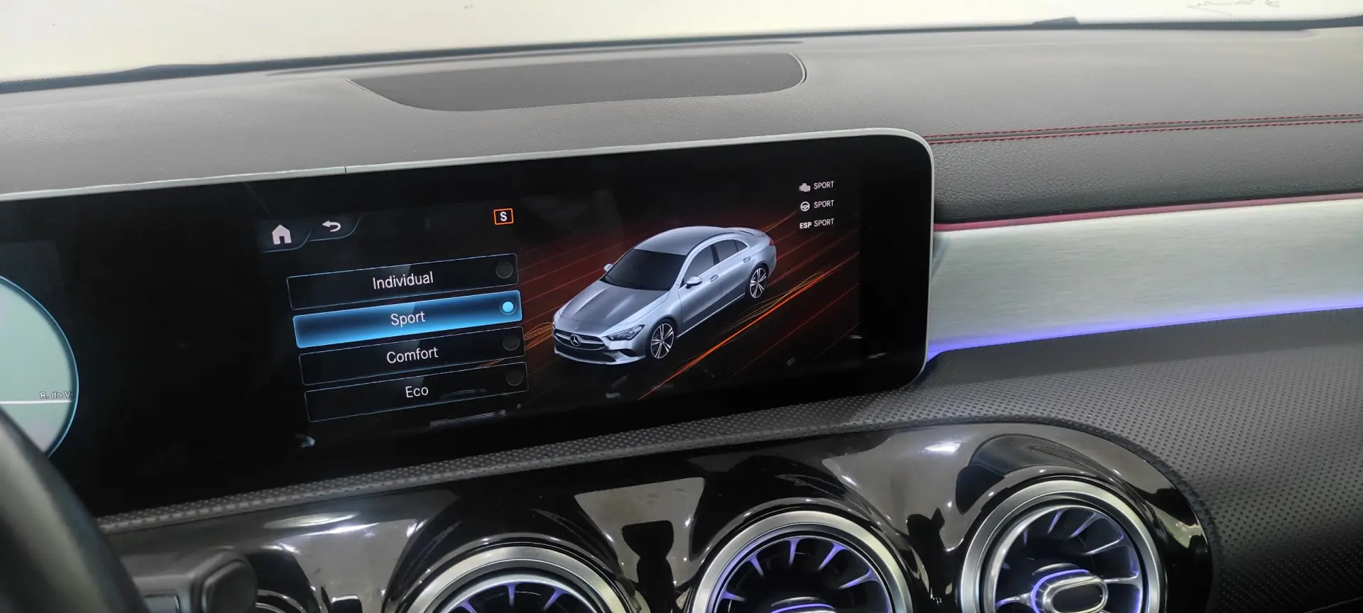 Mercedes-Benz CLA 200 d AMG Line Aut. 36