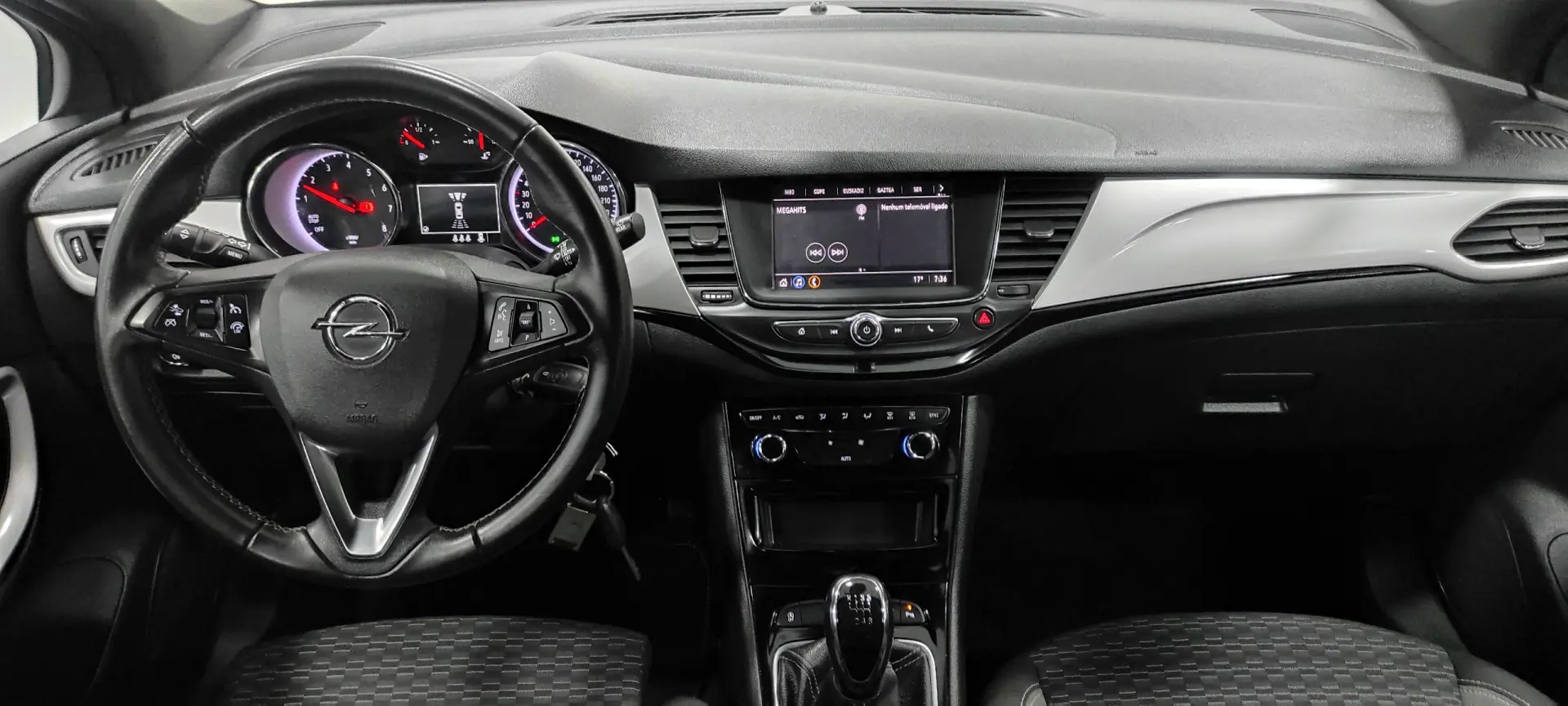 Opel Astra 1.2 Turbo 8