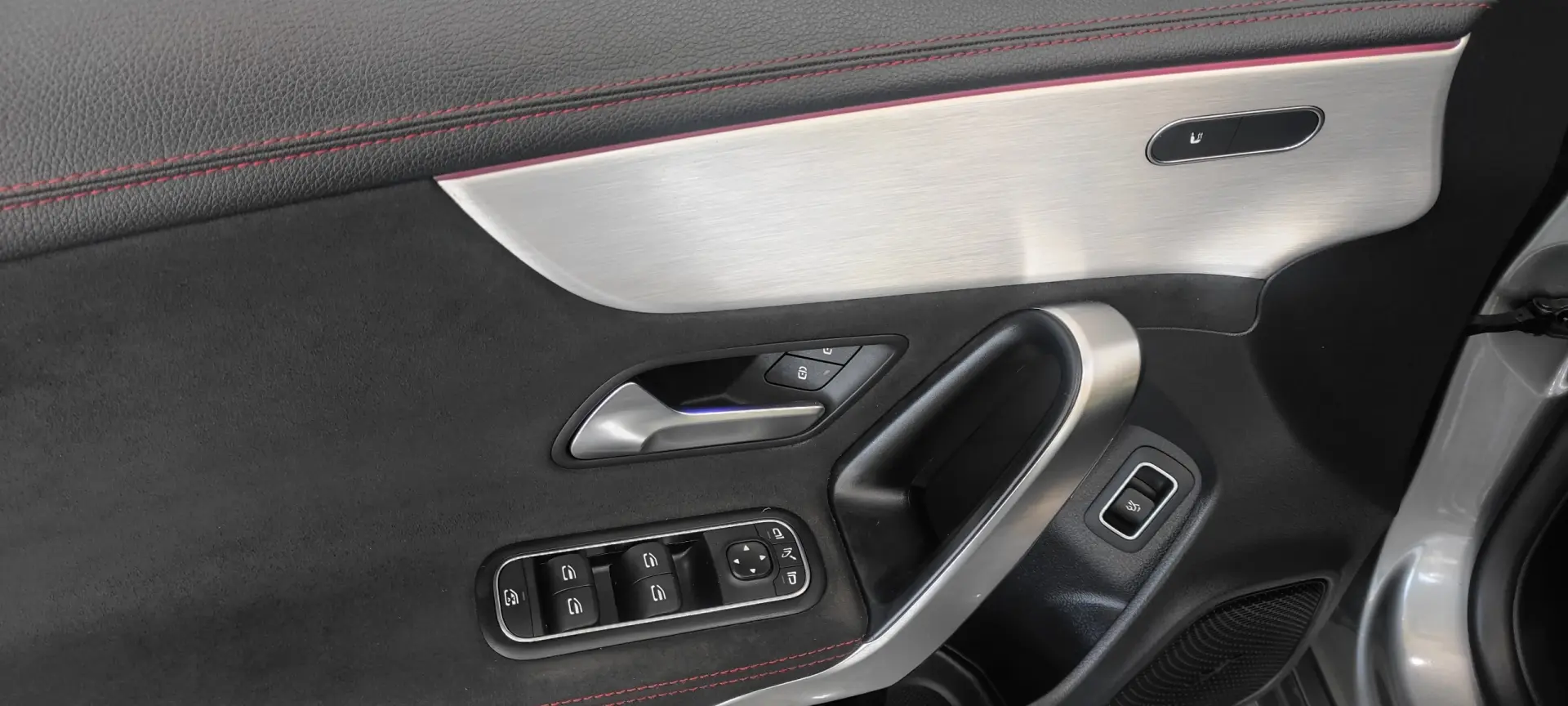 Mercedes-Benz CLA 200 d AMG Line Aut. 27