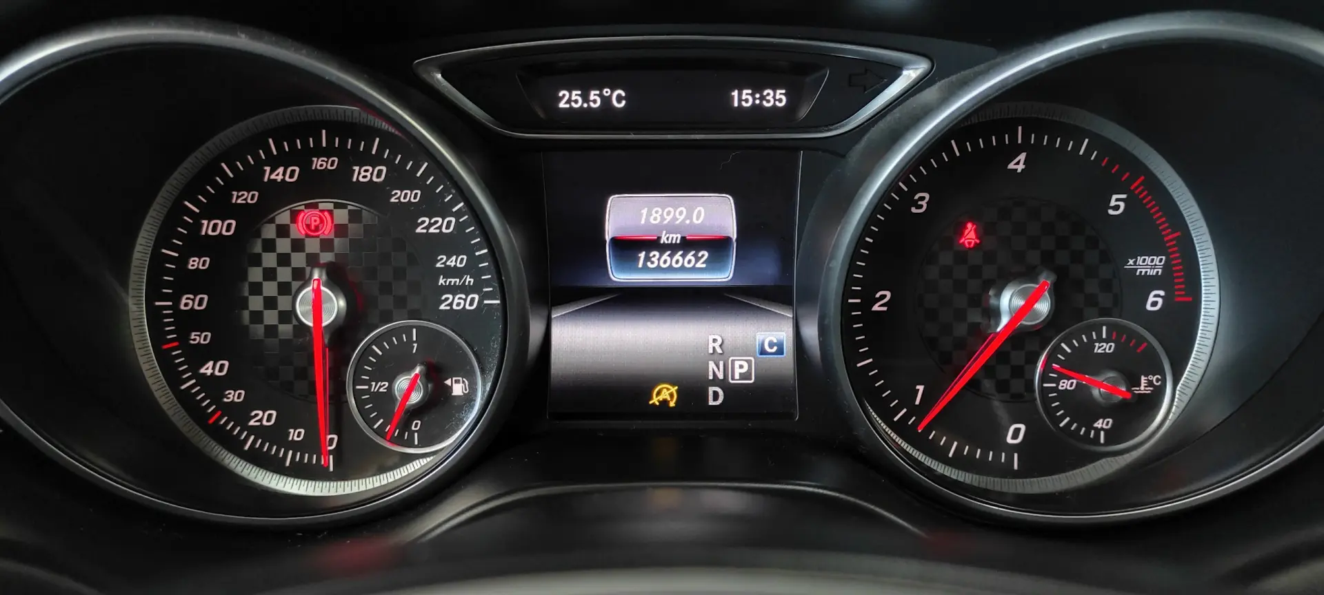 Mercedes-Benz A 160 7G-DCT 37