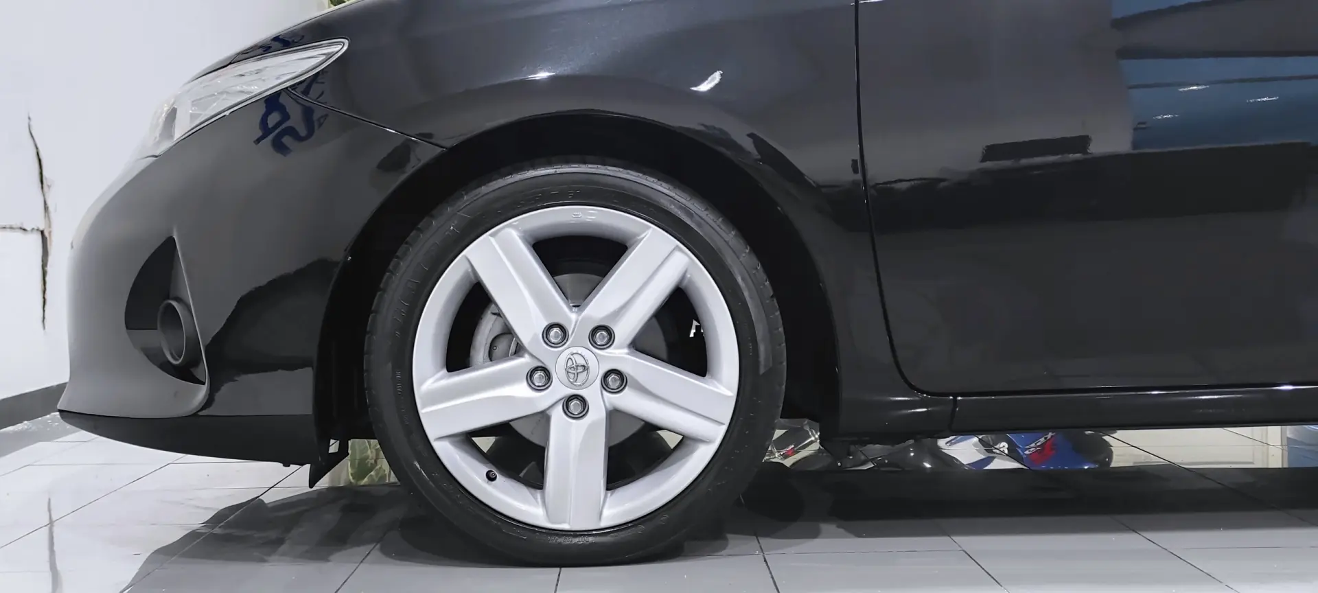 Toyota Auris 1.4 D-4D Com. +P.Techno+P.Sport 10