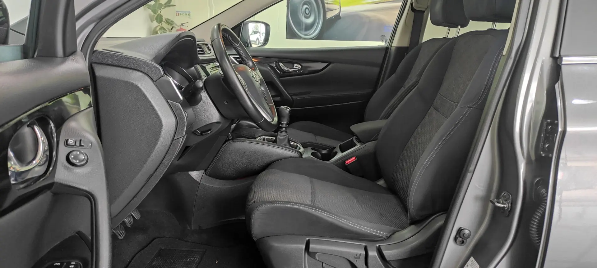 Nissan Qashqai 1.5 dCi Tekna Premium 17 129g 16