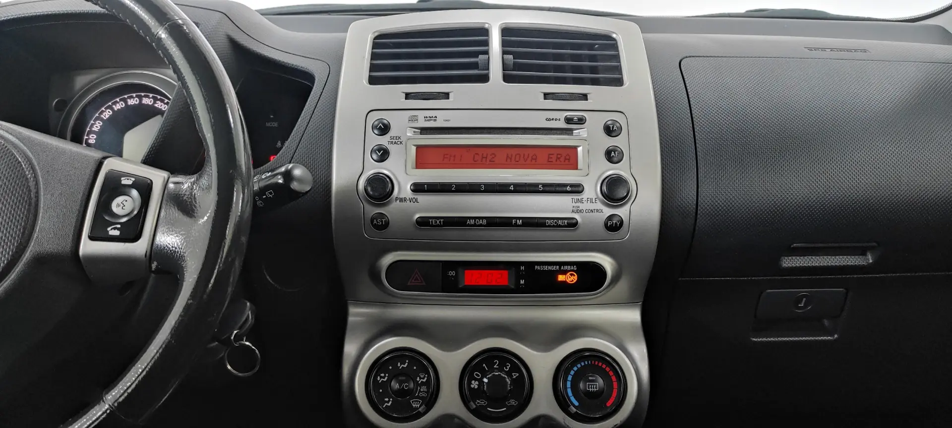 Toyota Urban Cruiser Outro 27