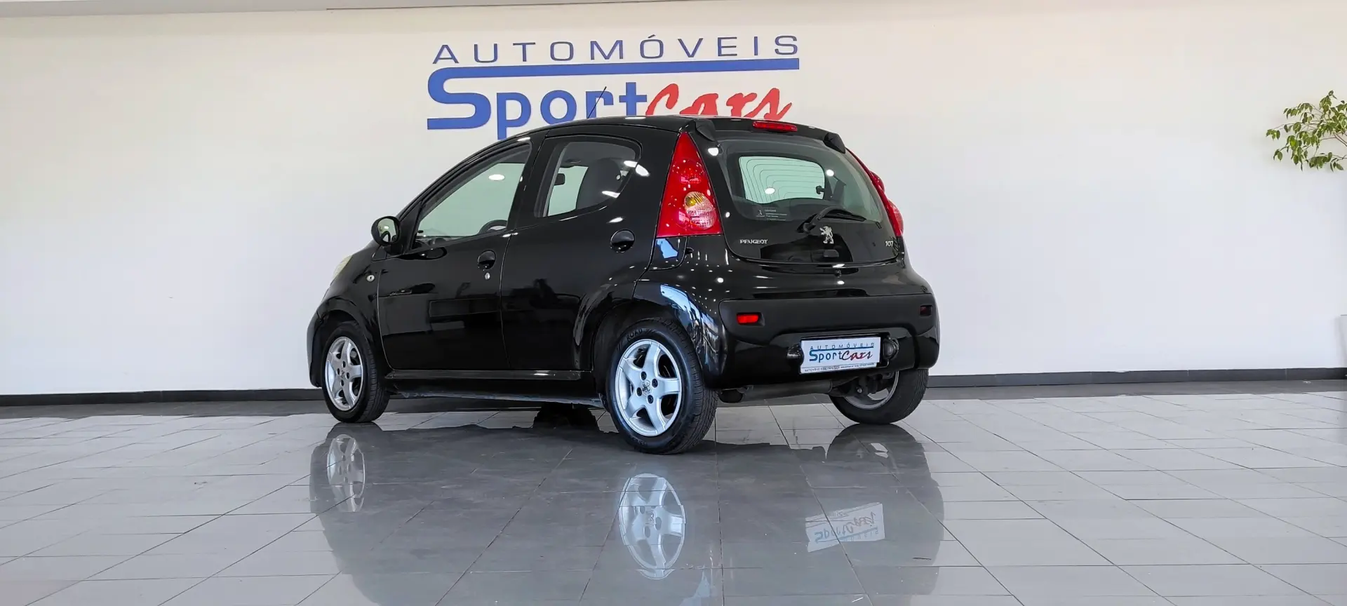 Peugeot 107 1.0 Urban 14
