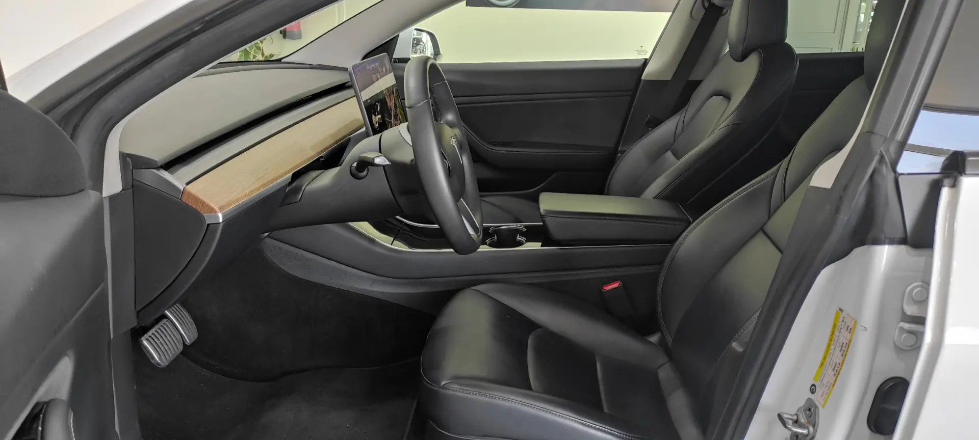 Tesla Model 3 Long Range AWD Dual Motor 16