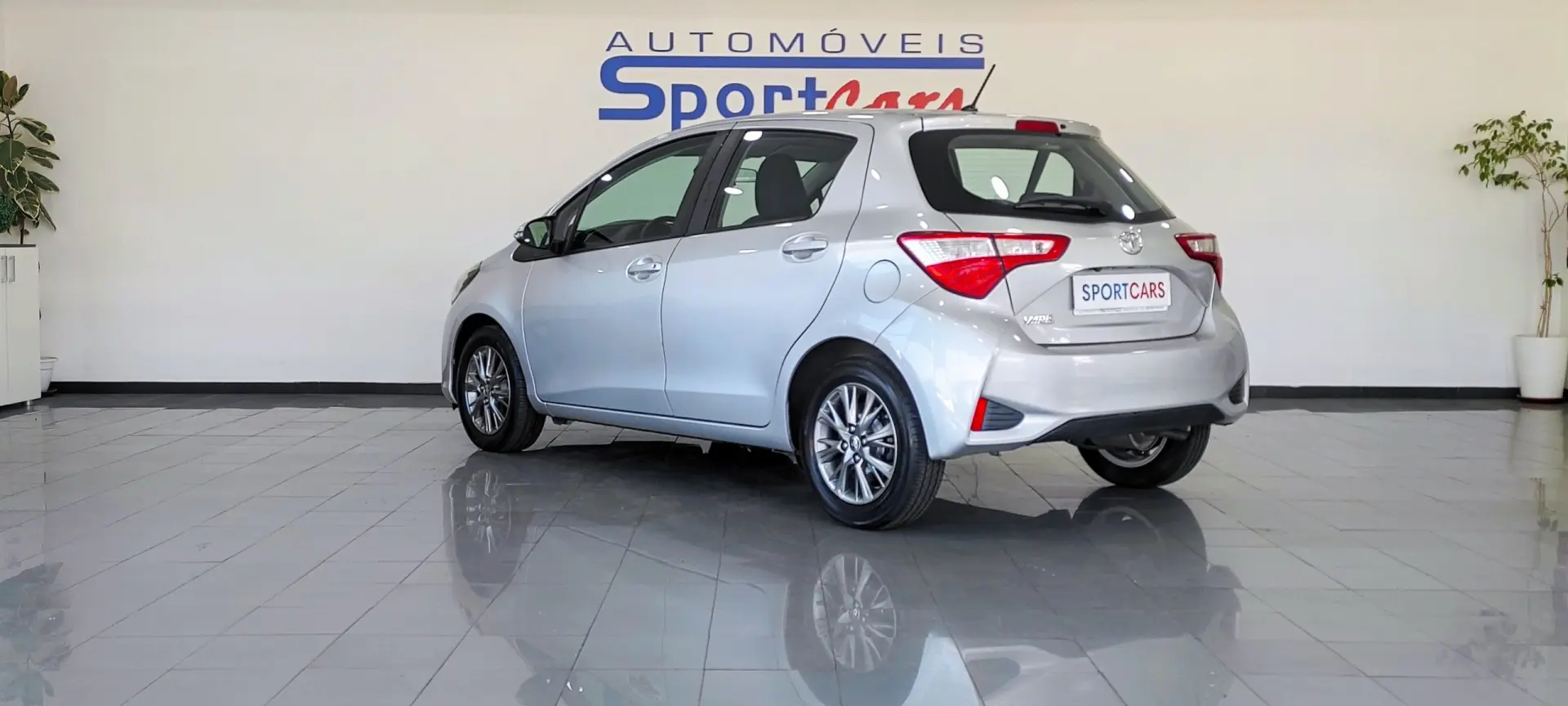 Toyota Yaris 1.0 VVT-i Comfort 4