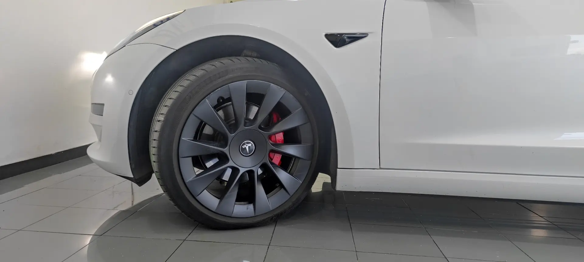 Tesla Model 3 Long Range AWD Dual Motor 10