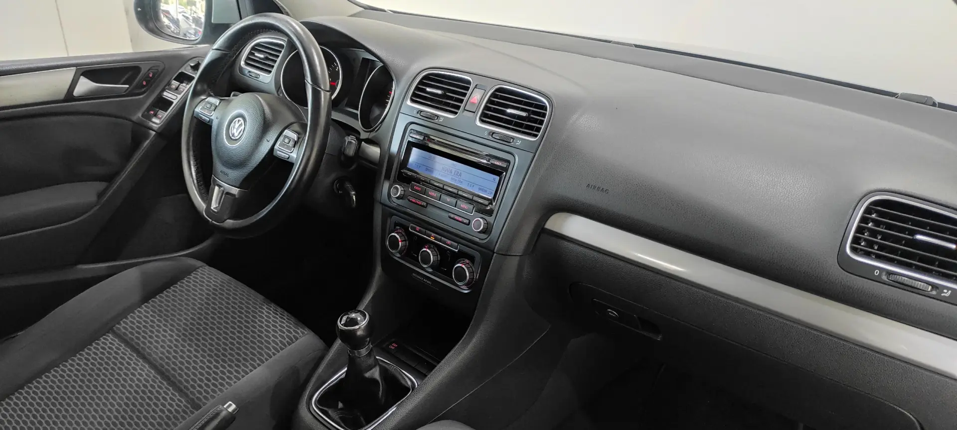 Volkswagen Golf 1.6 TDi Confortline 7