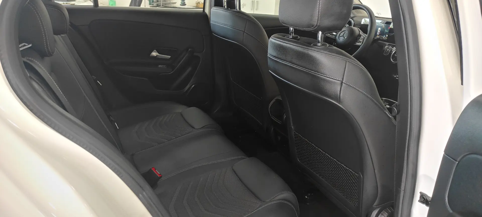Mercedes-Benz A 250 A 250e 21