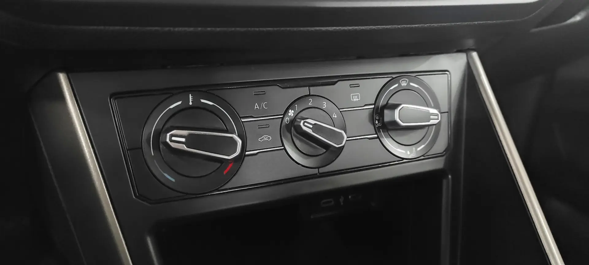 Volkswagen Polo 1.0 TSI Comfortline 30