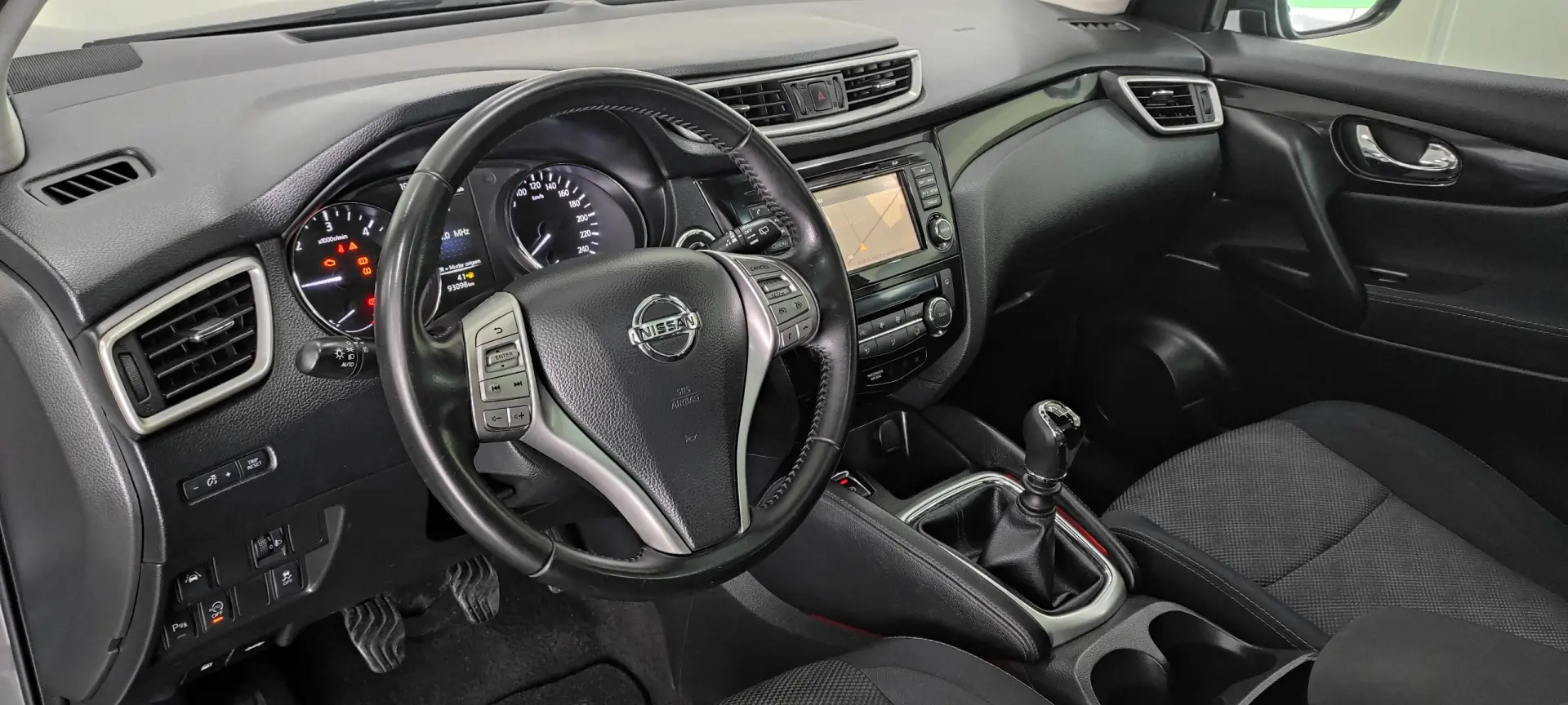 Nissan Qashqai 1.5 dCi Tekna Premium 17 129g 5