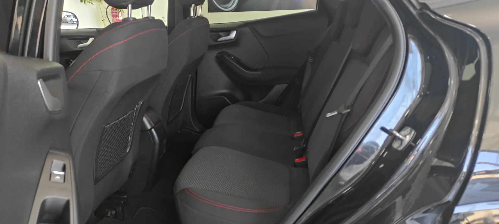 Ford Puma 1.0 EcoBoost MHEV ST-Line 18