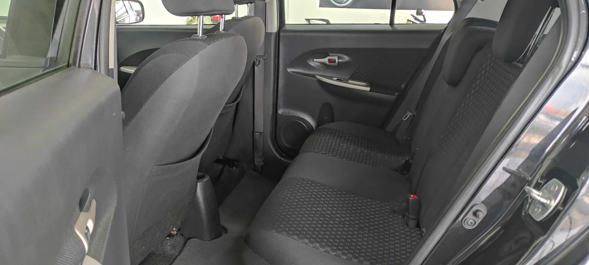 Toyota Urban Cruiser Outro 6