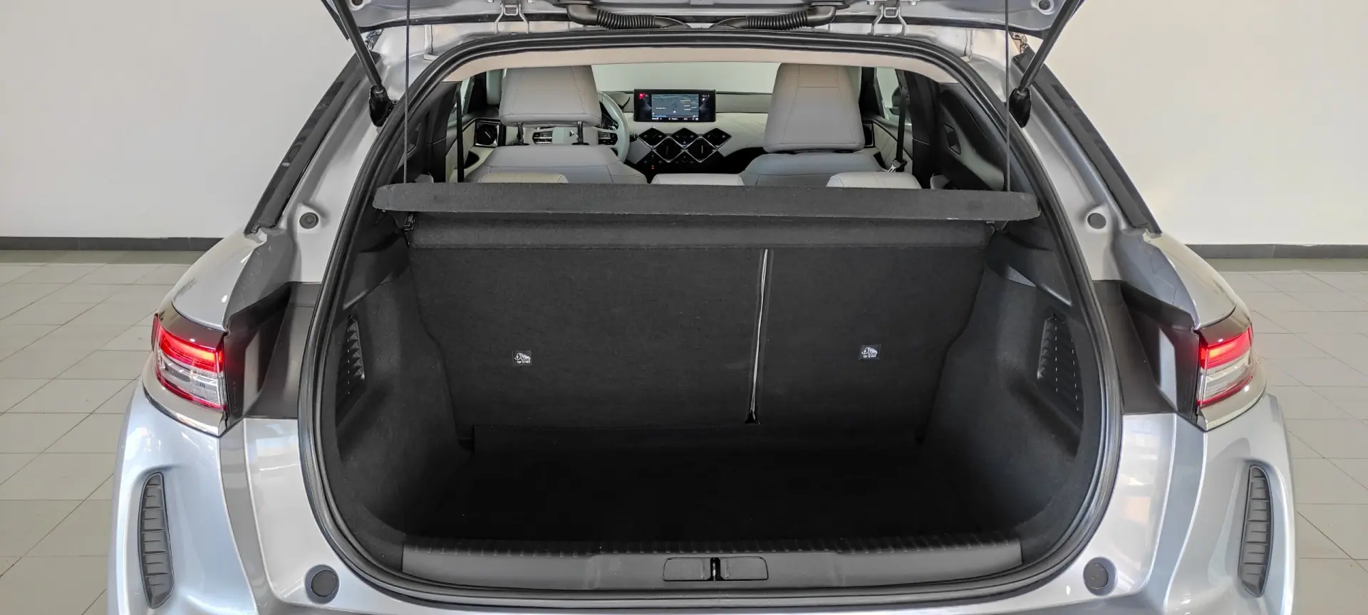 DS DS3 Crossback 1.2 PureTech Grand Chic EAT8 19
