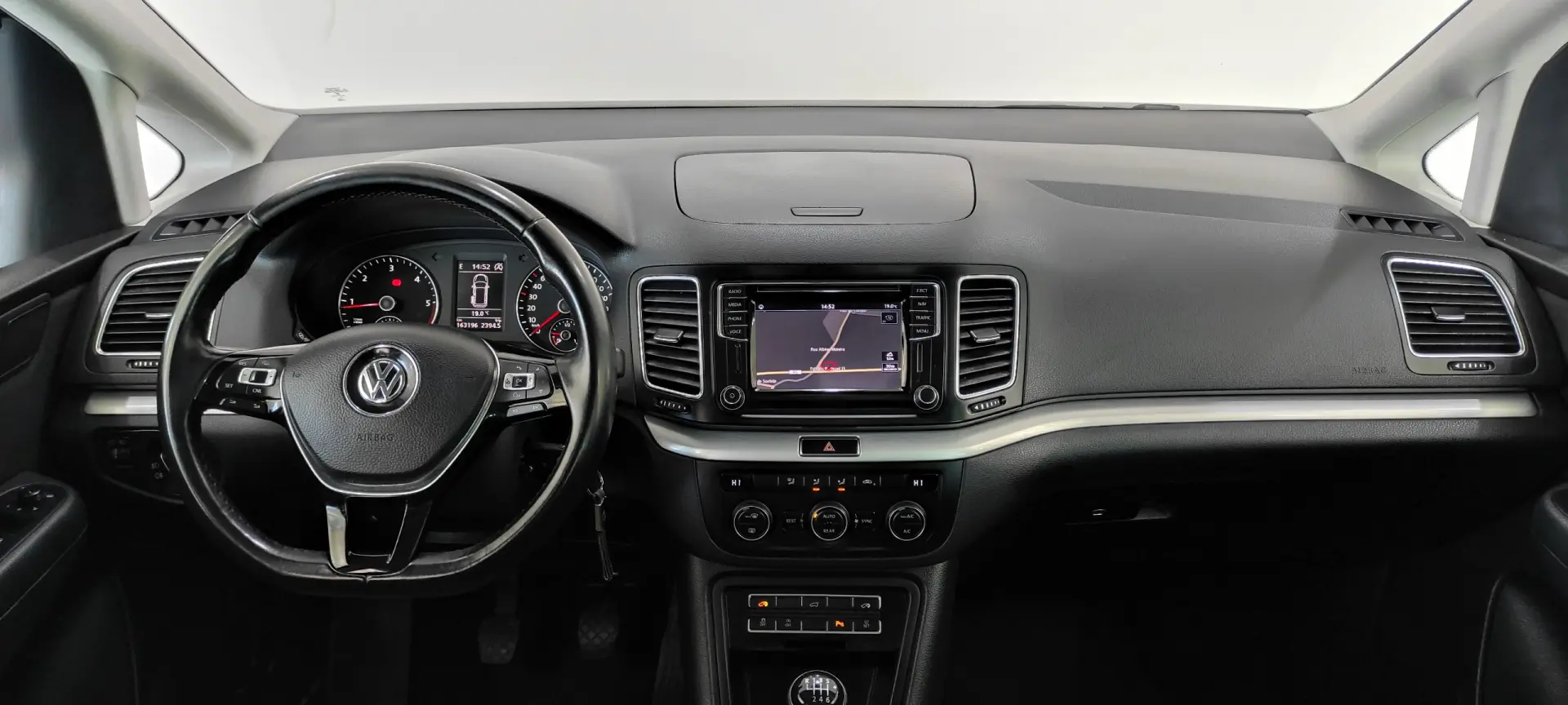 Volkswagen Sharan 2.0 TDI Trendline 9