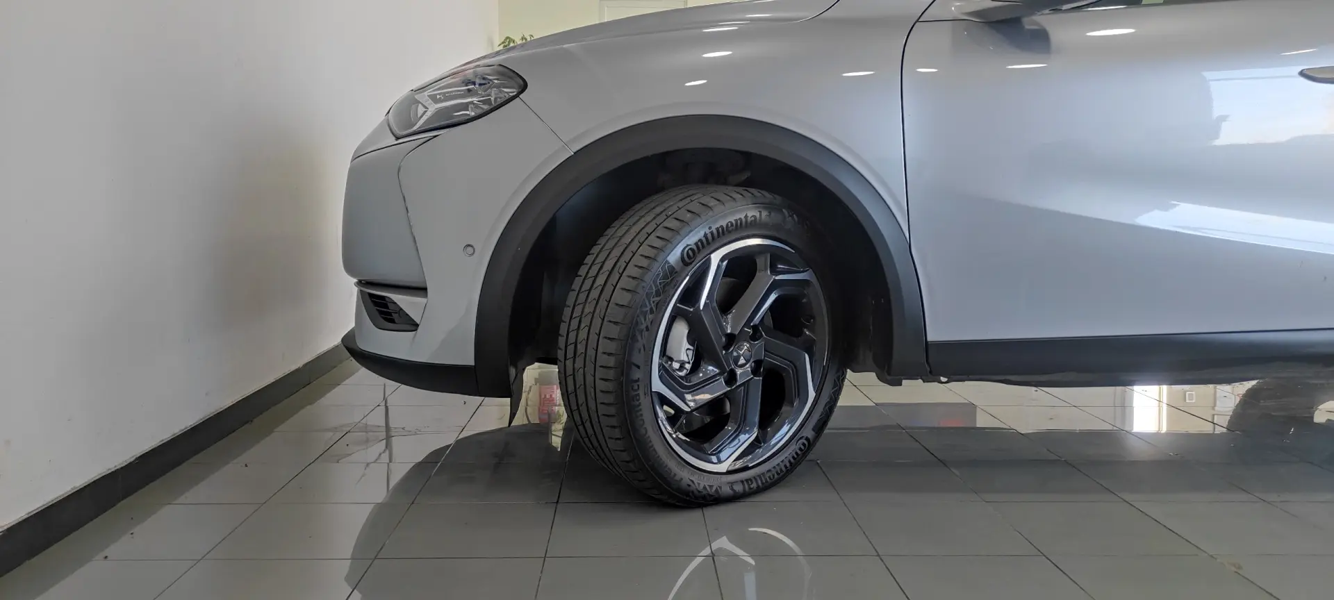DS DS3 Crossback 1.2 PureTech Grand Chic EAT8 10