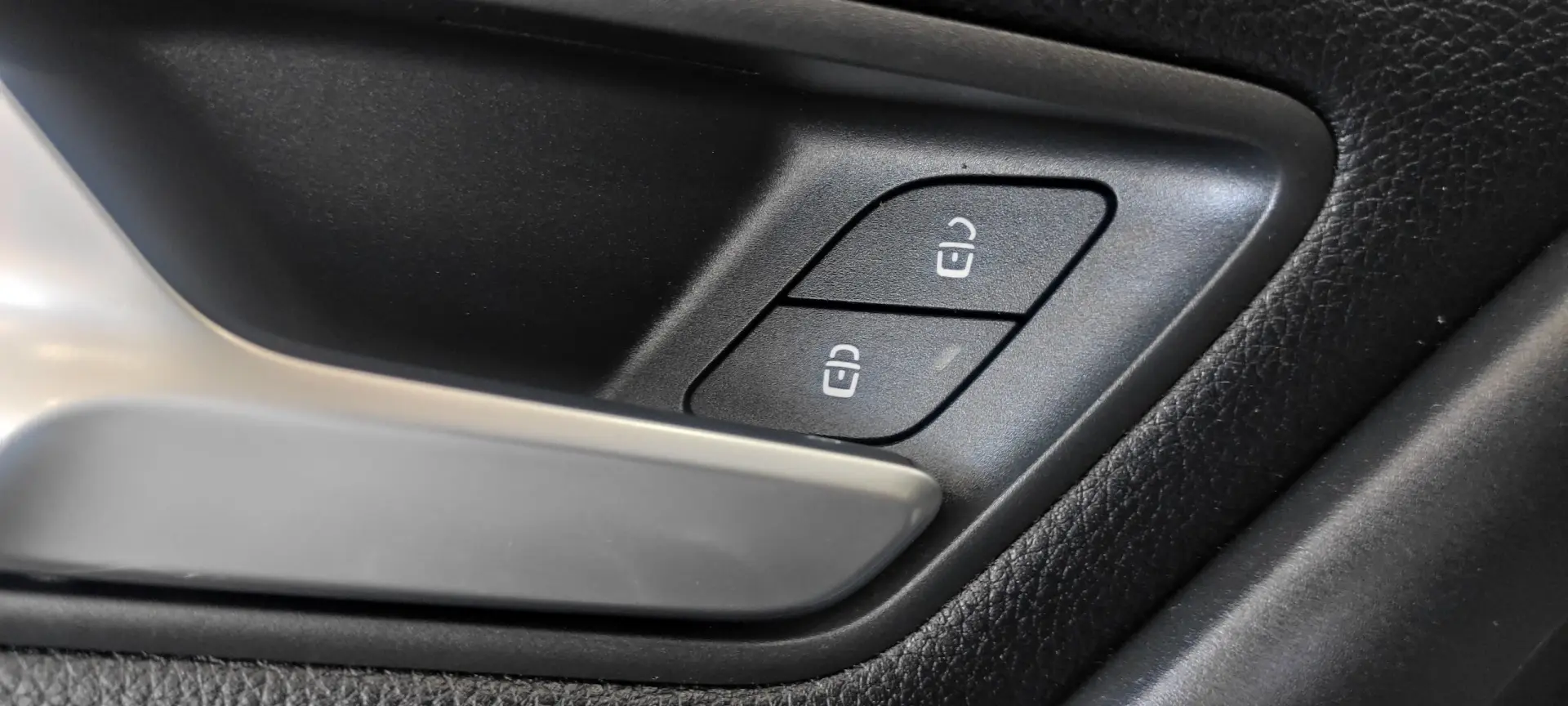 Mercedes-Benz A 250 A 250e 51